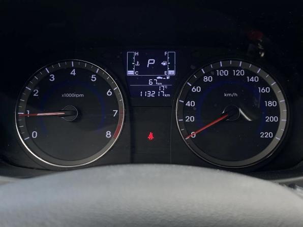 Hyundai Solaris I Рестайлинг с пробегом 2014 года, цена 1 000 000 рублей, 113179 км, седан, Автокод Объявления