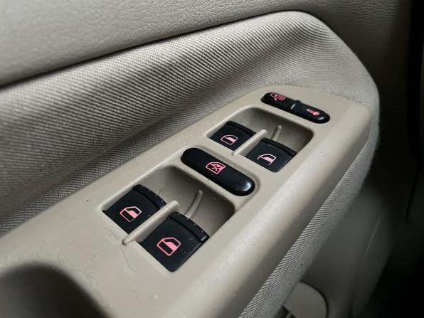 Volkswagen Golf IV с пробегом 2004 года, цена 398 000 рублей, 203581 км, хэтчбек, Автокод Объявления