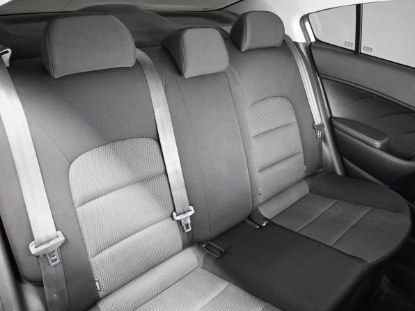 Kia Cerato III Рестайлинг (Classic) с пробегом 2016 года, цена 975 000 рублей, 274730 км, седан, Автокод Объявления