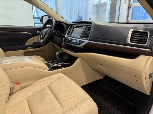 Toyota Highlander III (XU50) с пробегом 2014 года, цена 2 740 000 рублей, 161500 км, внедорожник, Автокод Объявления