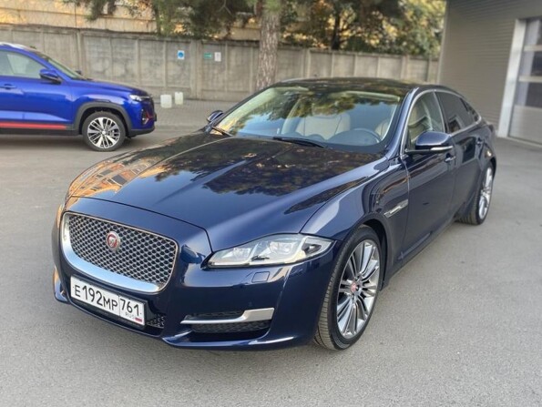 Jaguar XJ LWB IV