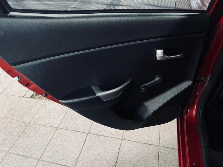 Kia Rio III Рестайлинг Санкт-Петербург  - изображение 17