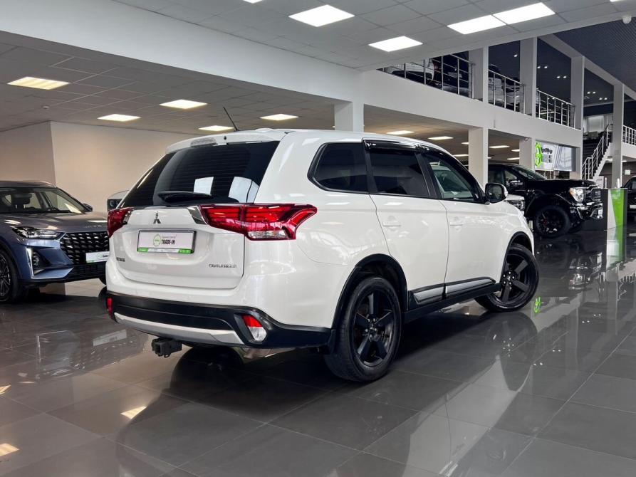 Mitsubishi Outlander III Рестайлинг 2 Тверь  - изображение 2