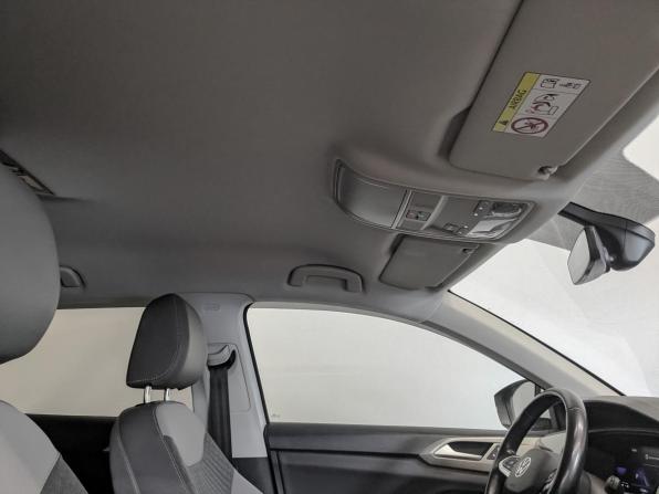 Volkswagen Taos I с пробегом 2022 года, цена 2 390 000 рублей, 95360 км, внедорожник, Автокод Объявления