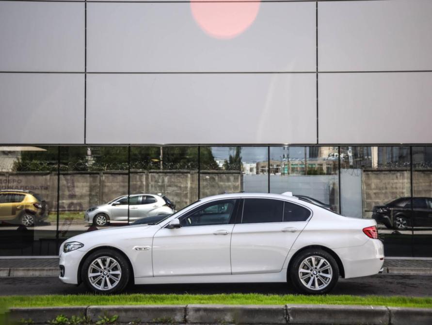 BMW 5 серии VI (F10/F11/F07) Рестайлинг Санкт-Петербург  - изображение 10