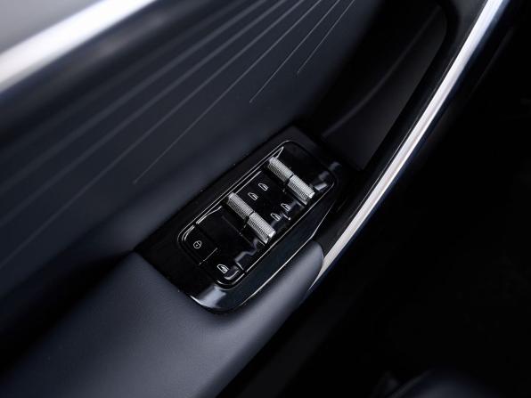 Geely Atlas II с пробегом 2023 года, цена 2 617 000 рублей, 56163 км, внедорожник, Автокод Объявления