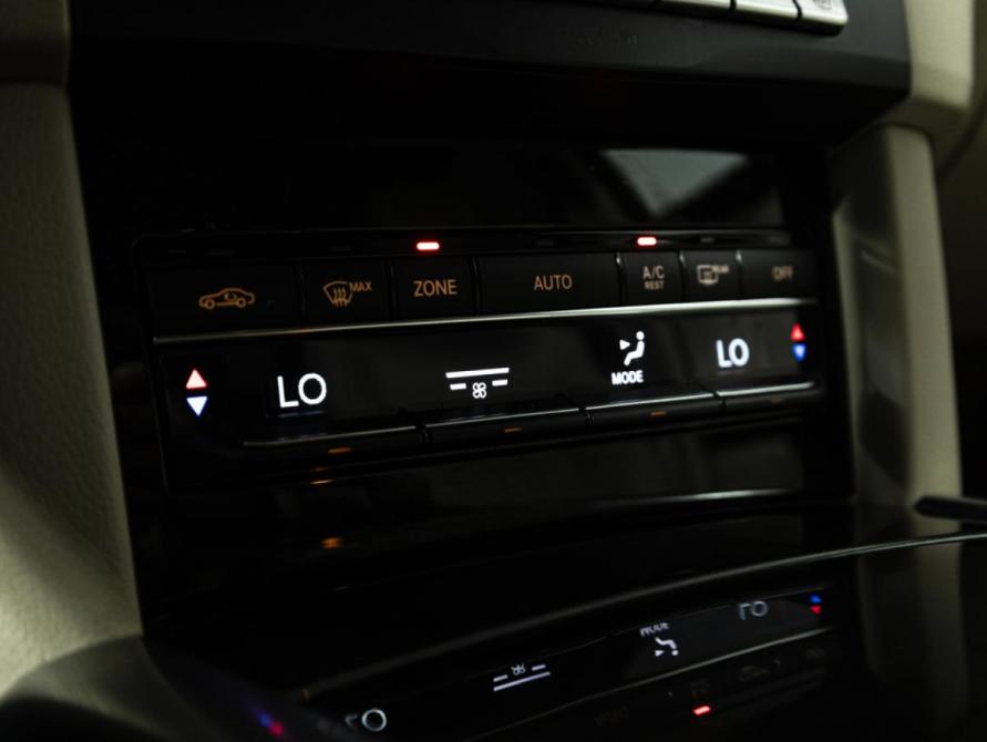 Mercedes-Benz E-Класс IV (W212 S212 C207) Рестайлинг Санкт-Петербург  - изображение 19