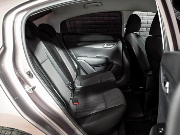 Kia Rio IV с пробегом 2018 года, цена 1 350 000 рублей, 98827 км, седан, Автокод Объявления