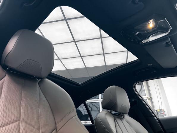 BMW 5 серии VIII (G60/G61/G68) с пробегом 2024 года, цена 7 150 000 рублей, 11079 км, седан, Автокод Объявления