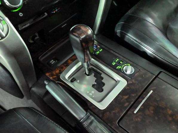 Toyota Land Cruiser 200 Series Рестайлинг 1 с пробегом 2014 года, цена 3 900 000 рублей, 299074 км, внедорожник, Автокод Объявления