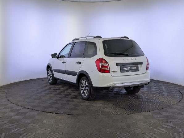 Lada (ВАЗ) Granta I Рестайлинг с пробегом 2023 года, цена 880 000 рублей, 49735 км, универсал, Автокод Объявления