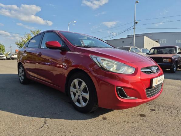 Hyundai Solaris I с пробегом 2014 года, цена 837 000 рублей, 110268 км, седан, Автокод Объявления