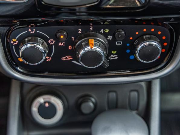 Renault Duster I с пробегом 2013 года, цена 1 128 000 рублей, 155247 км, внедорожник, Автокод Объявления