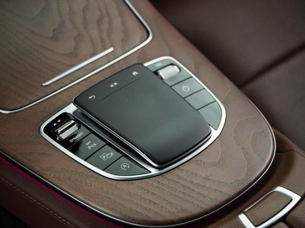 Mercedes-Benz E-Класс V (W213 S213 C238) Рестайлинг с пробегом 2023 года, цена 5 498 999 рублей, 122248 км, седан, Автокод Объявления