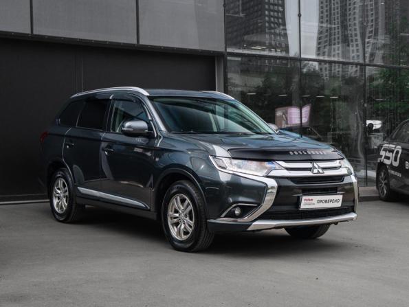 Mitsubishi Outlander III Рестайлинг 2 с пробегом 2017 года, цена 1 699 000 рублей, 147361 км, внедорожник, Автокод Объявления