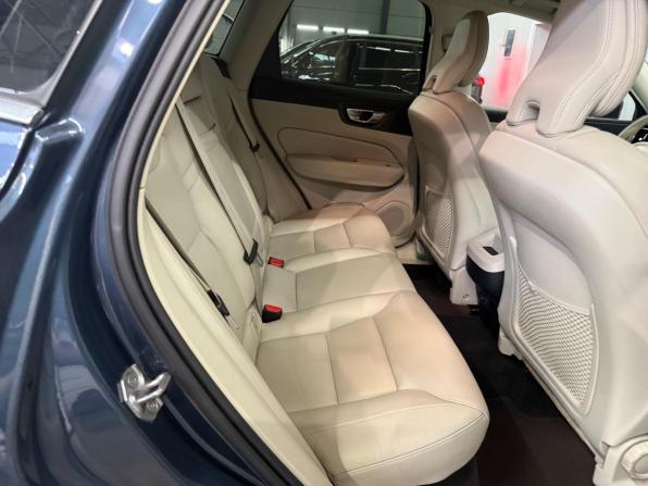 Volvo XC60 II с пробегом 2021 года, цена 3 527 000 рублей, 114863 км, внедорожник, Автокод Объявления
