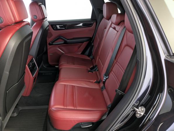 Porsche Cayenne III с пробегом 2018 года, цена 4 590 000 рублей, 250263 км, внедорожник, Автокод Объявления