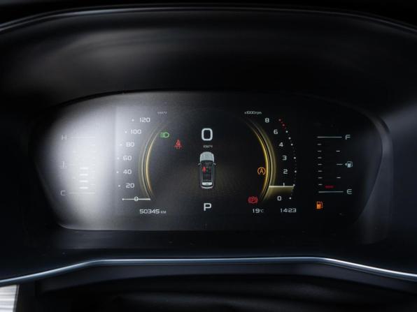 Geely Atlas Pro с пробегом 2024 года, цена 2 175 400 рублей, 50345 км, внедорожник, Автокод Объявления