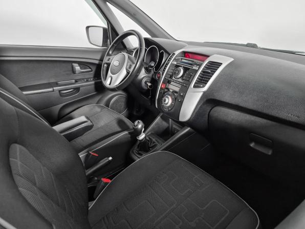 Kia Venga I с пробегом 2011 года, цена 659 000 рублей, 143468 км, минивэн, Автокод Объявления