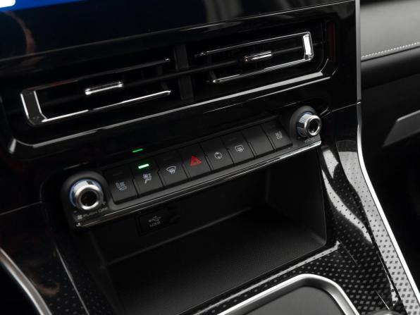 Haval M6 II с пробегом 2023 года, цена 1 820 000 рублей, 26274 км, внедорожник, Автокод Объявления