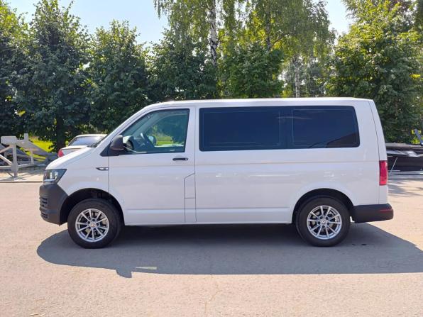 Volkswagen Caravelle T6 с пробегом 2017 года, цена 2 550 000 рублей, 277143 км, минивэн, Автокод Объявления