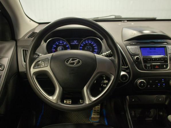 Hyundai ix35 I с пробегом 2012 года, цена 1 140 000 рублей, 209748 км, внедорожник, Автокод Объявления