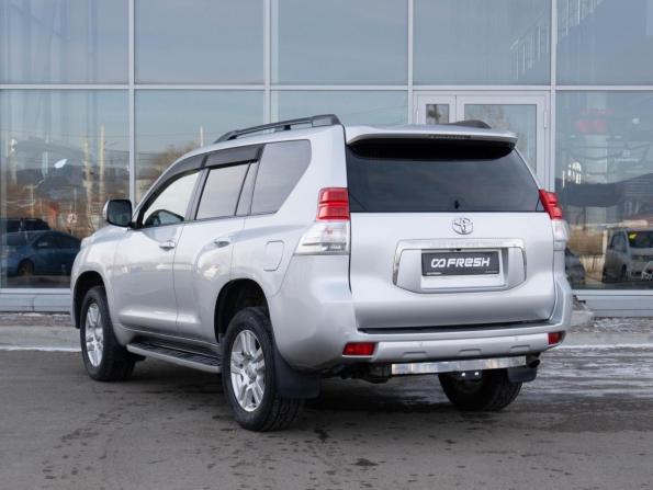 Toyota Land Cruiser Prado 150 Series с пробегом 2011 года, цена 3 186 000 рублей, 307901 км, внедорожник, Автокод Объявления
