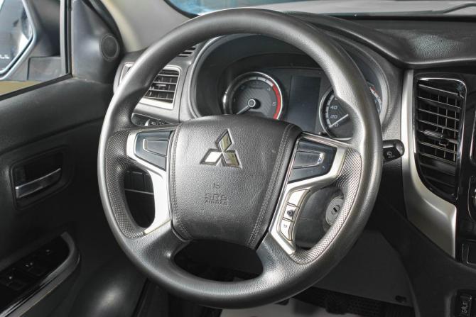 Mitsubishi L200 V Рестайлинг с пробегом 2022 года, цена 2 499 000 рублей, 335000 км, offers.body_type.unknown, Автокод Объявления