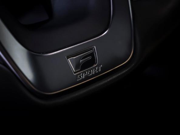 Lexus RX V с пробегом 2023 года, цена 9 190 000 рублей, 36395 км, внедорожник, Автокод Объявления