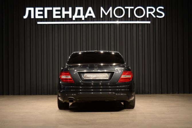 Mercedes-Benz C-Класс III (W204) Рестайлинг с пробегом 2012 года, цена 1 650 000 рублей, 198550 км, седан, Автокод Объявления