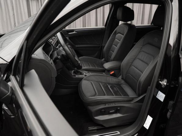 Volkswagen Tiguan II Рестайлинг с пробегом 2021 года, цена 4 140 000 рублей, 68240 км, внедорожник, Автокод Объявления