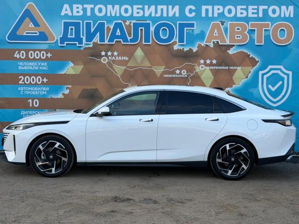 Changan Lamore с пробегом 2023 года, цена 2 150 000 рублей, 25700 км, седан, Автокод Объявления