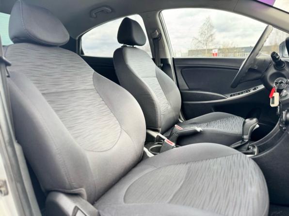 Hyundai Solaris I Рестайлинг с пробегом 2015 года, цена 1 159 000 рублей, 135410 км, седан, Автокод Объявления