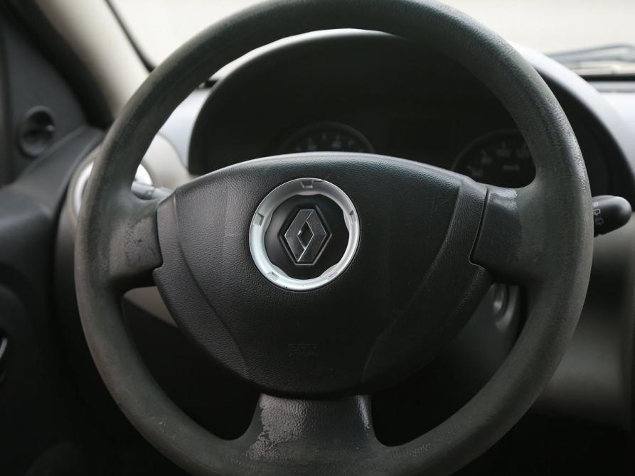 Renault Sandero I Иваново  - изображение 16