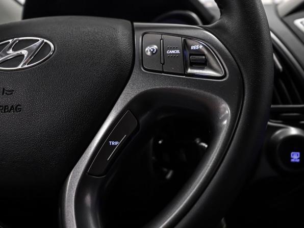 Hyundai ix35 I Рестайлинг с пробегом 2015 года, цена 1 649 000 рублей, 78610 км, внедорожник, Автокод Объявления