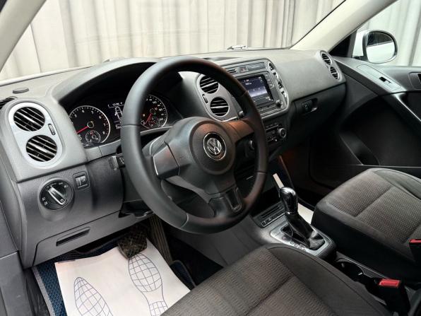Volkswagen Tiguan I Рестайлинг с пробегом 2012 года, цена 1 349 000 рублей, 235421 км, внедорожник, Автокод Объявления