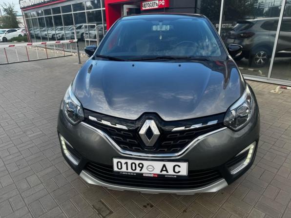 Renault Kaptur I Рестайлинг с пробегом 2020 года, цена 1 549 900 рублей, 45286 км, внедорожник, Автокод Объявления