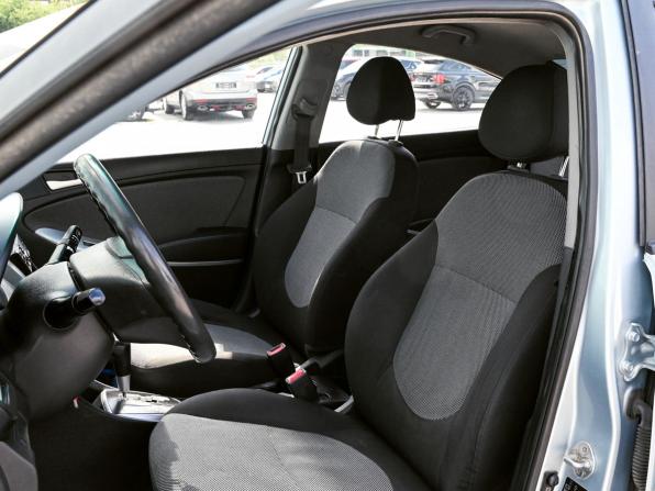 Hyundai Solaris I с пробегом 2010 года, цена 665 000 рублей, 253143 км, седан, Автокод Объявления