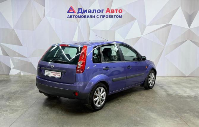 Ford Fiesta Mk5 с пробегом 2007 года, цена 320 000 рублей, 223150 км, хэтчбек, Автокод Объявления