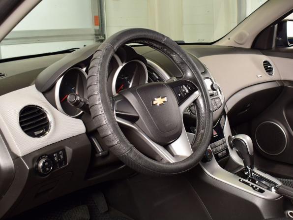 Chevrolet Cruze I Рестайлинг с пробегом 2013 года, цена 849 995 рублей, 226483 км, универсал, Автокод Объявления