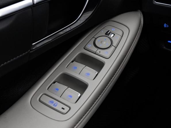 Hyundai Sonata VIII (DN8) с пробегом 2021 года, цена 2 649 000 рублей, 71578 км, седан, Автокод Объявления