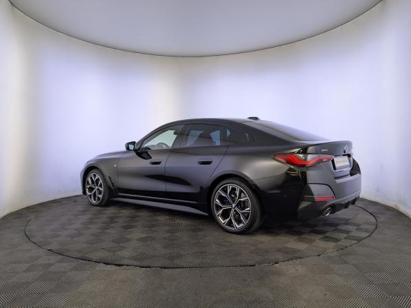 BMW 4 серии G22 G23 G26 с пробегом 2022 года, цена 5 750 000 рублей, 46824 км, лифтбек, Автокод Объявления