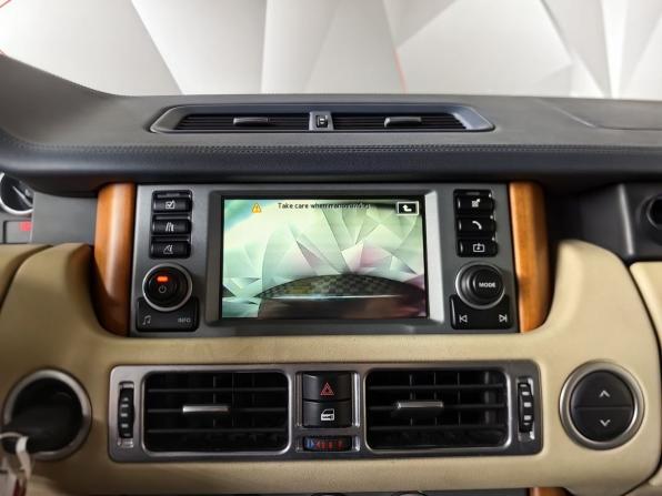 Land Rover Range Rover III Рестайлинг с пробегом 2006 года, цена 949 000 рублей, 329858 км, внедорожник, Автокод Объявления