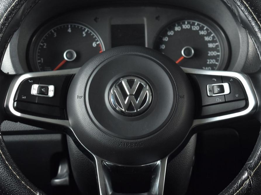 Volkswagen Polo V Рестайлинг Кемерово  - изображение 12