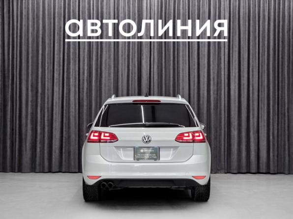 Volkswagen Golf VII с пробегом 2015 года, цена 1 249 000 рублей, 116000 км, универсал, Автокод Объявления