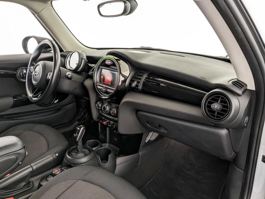 Mini Hatch III (F55/F56) Рестайлинг Москва  - изображение 11