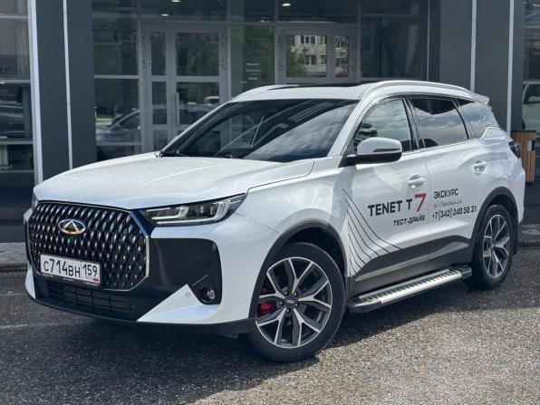 Chery Tiggo 7L с пробегом 2024 года, цена 2 450 000 рублей, 8000 км, внедорожник, Автокод Объявления