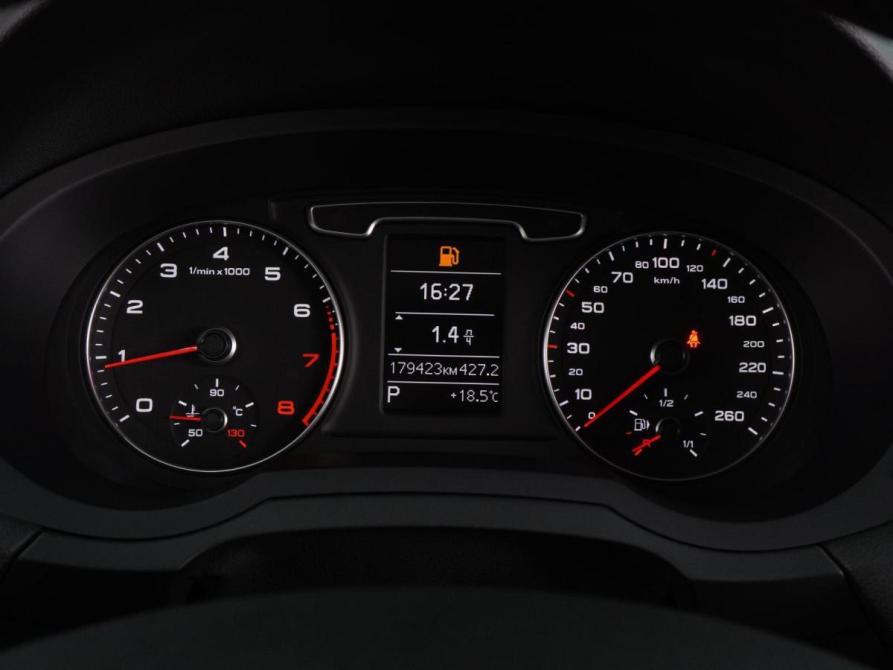 Audi Q3 I (8U) Воронеж  - изображение 17