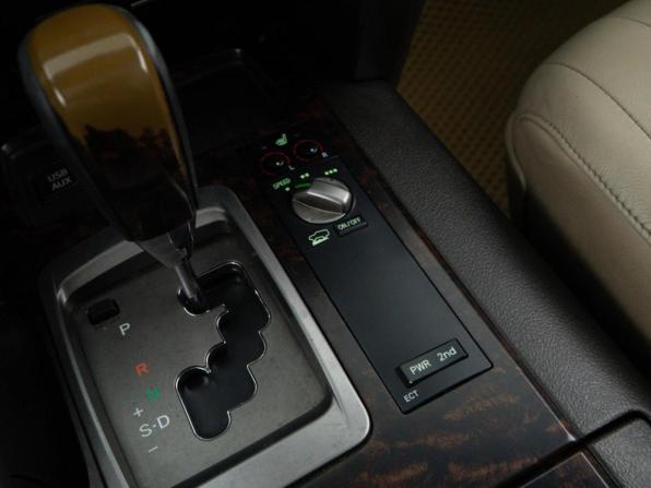 Toyota Land Cruiser 200 Series с пробегом 2010 года, цена 3 180 046 рублей, 298156 км, внедорожник, Автокод Объявления