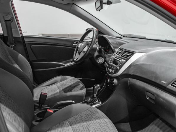 Hyundai Solaris I Рестайлинг с пробегом 2016 года, цена 968 691 рубль, 175998 км, хэтчбек, Автокод Объявления